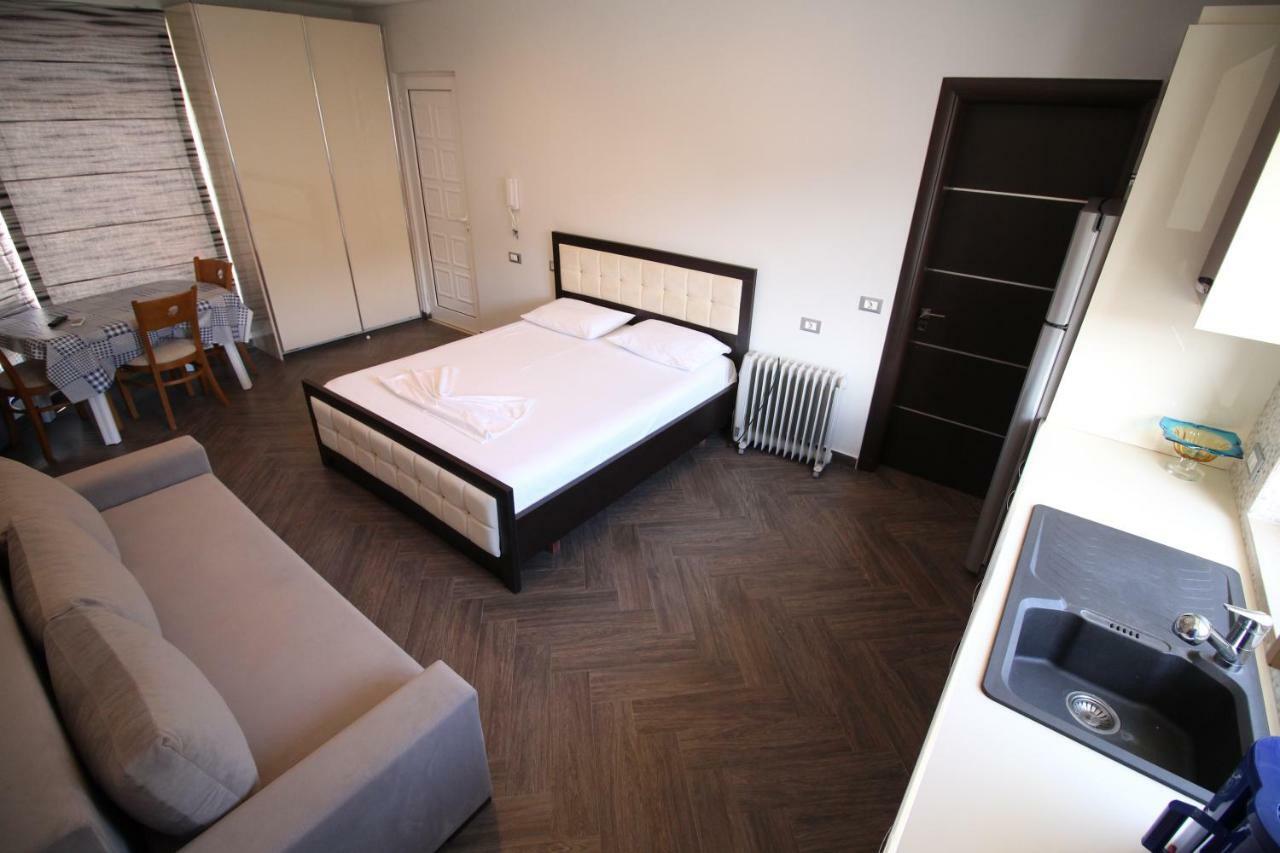 Apartments & Studios Ardian-Mandi Sarande-Albania Ngoại thất bức ảnh