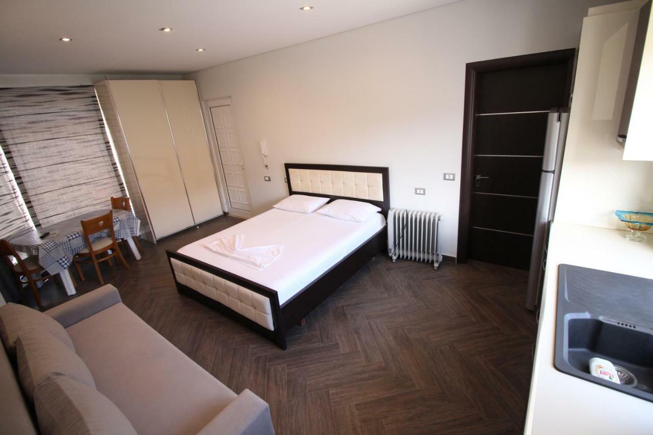 Apartments & Studios Ardian-Mandi Sarande-Albania Ngoại thất bức ảnh